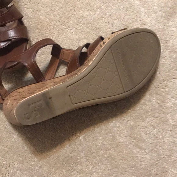 Franco Sarto Wedge Heels - Picture 3 of 4